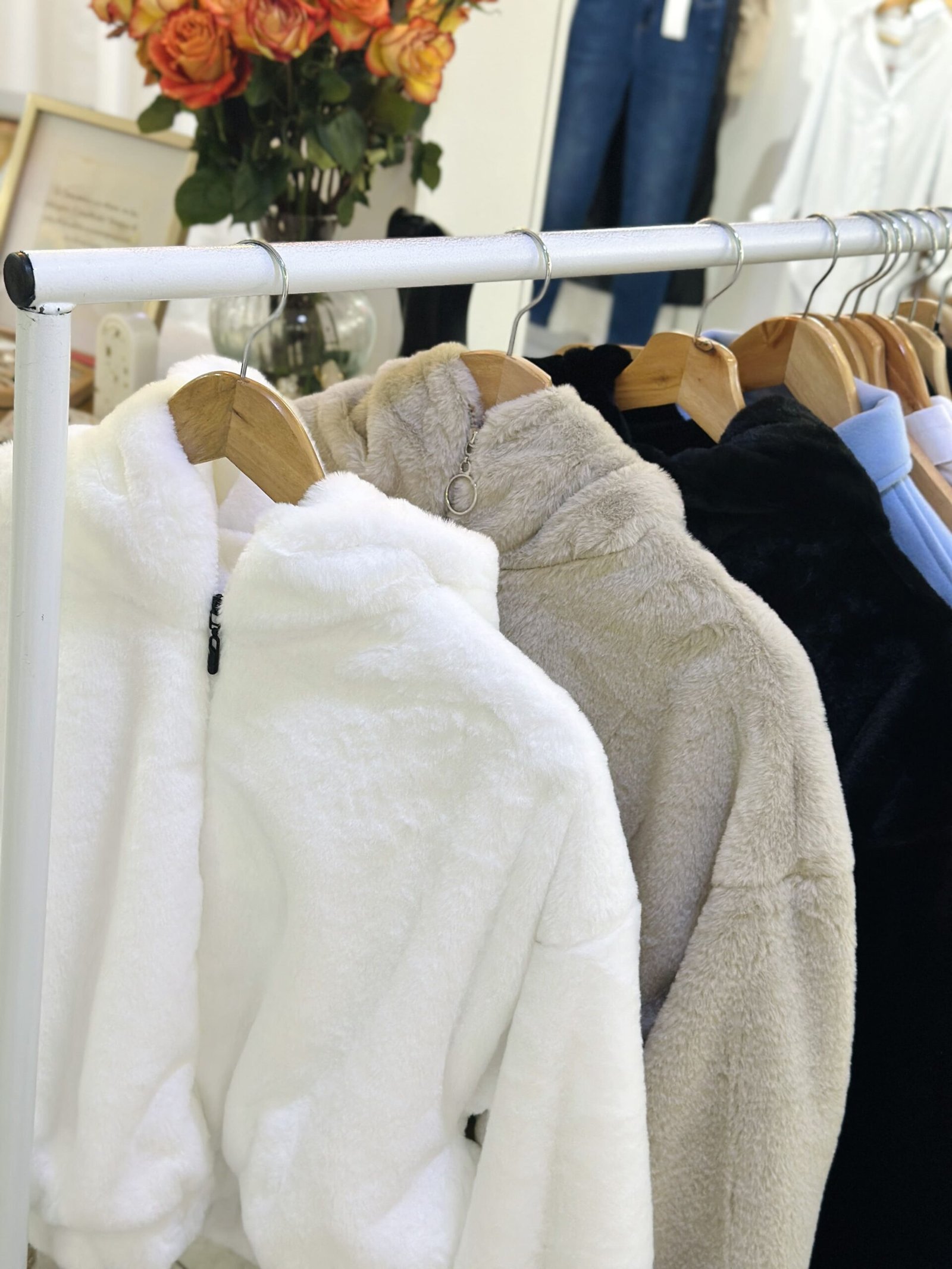 BUSO OVEJERO CIERRE - Imagen 2